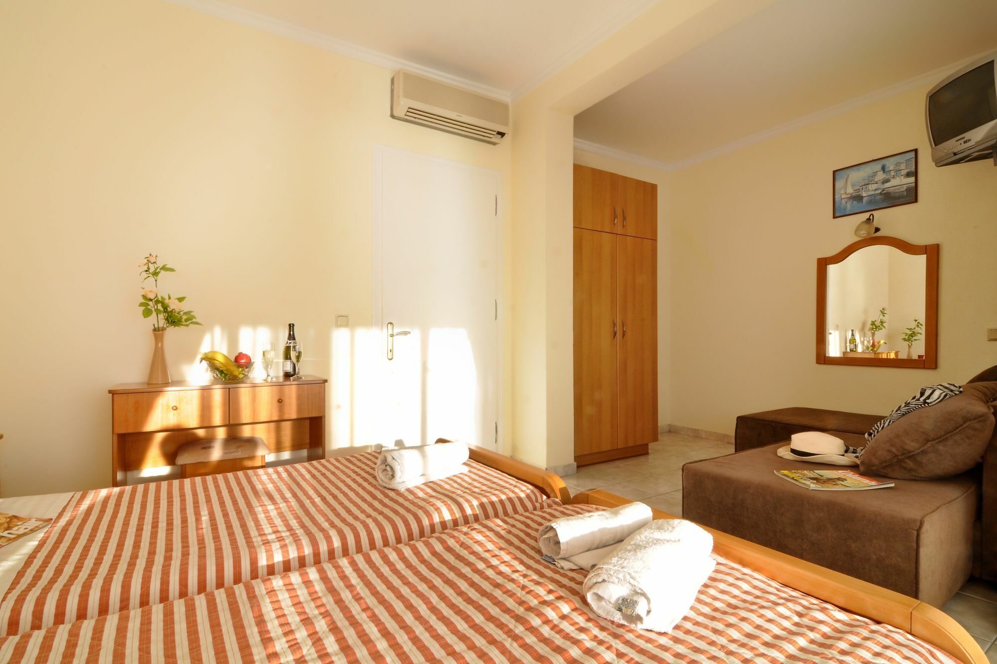 Lido Sofia Holidays Agios Gordios  Exterior photo